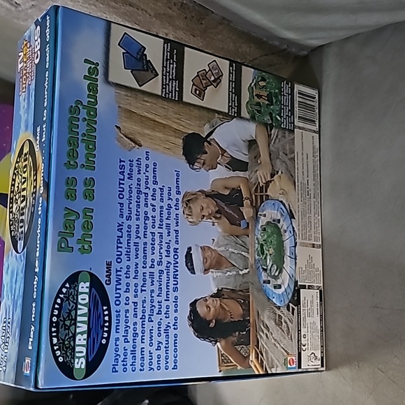 Vintage Survivor board game - Picture 2 of 3